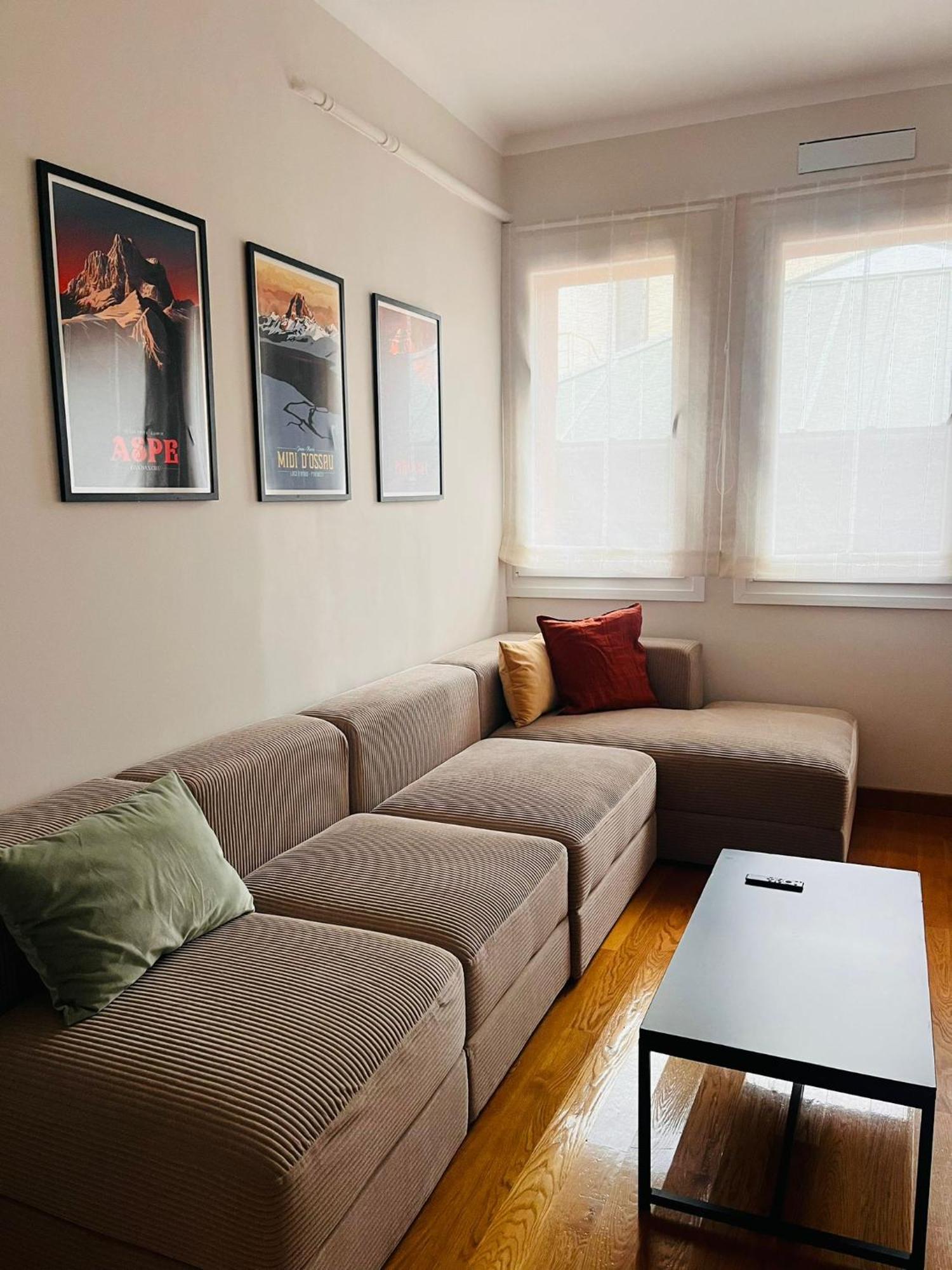 Del Conde Apartment *